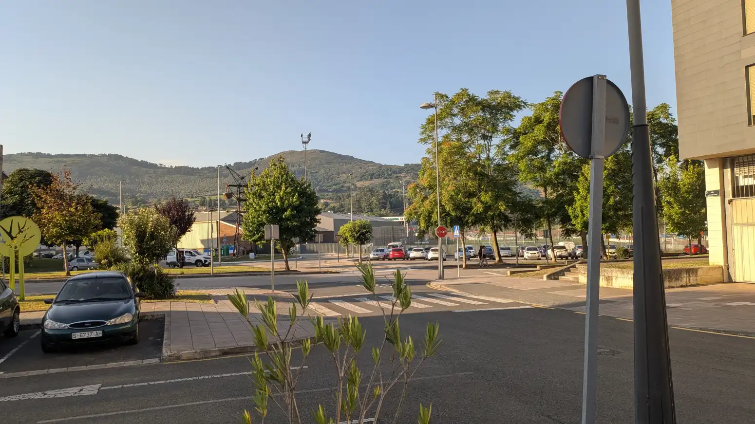 Vista exterior de Pis en venda en El Astillero   amb Calefacció, Terrassa i Moblat