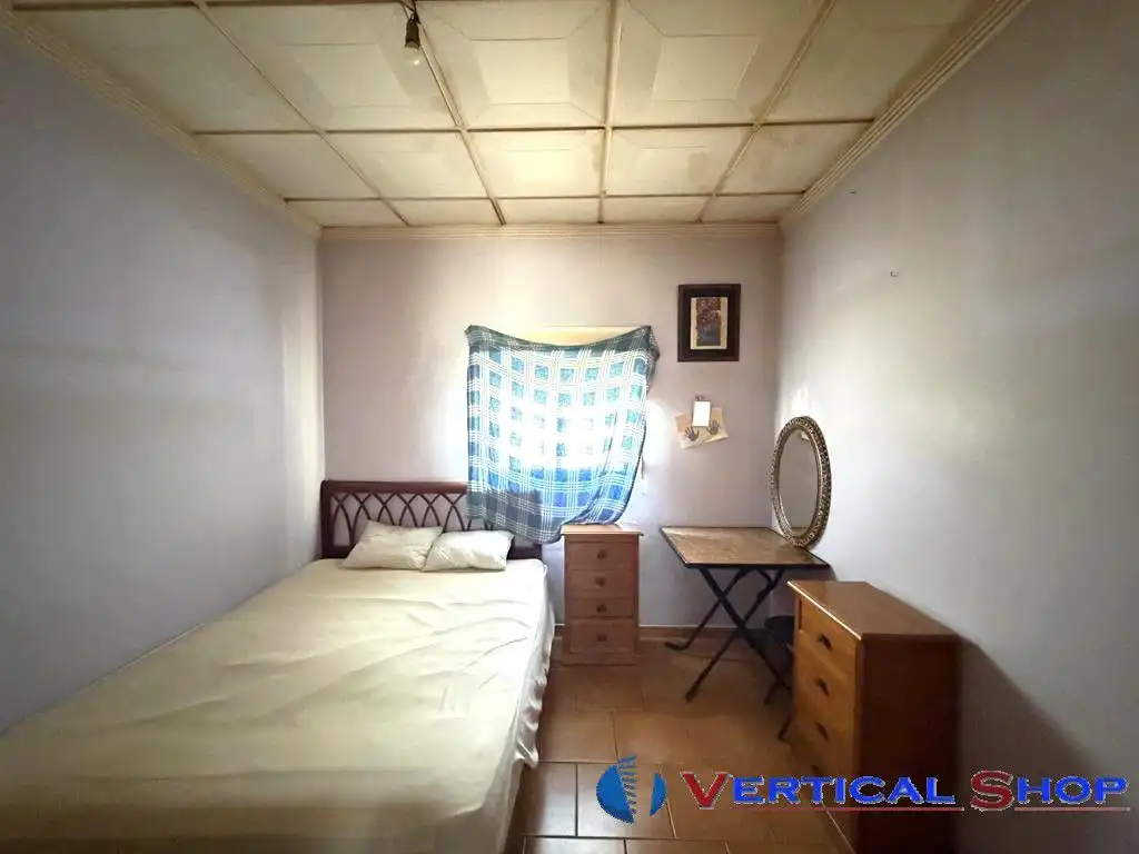 Habitación de Casa o chalet en venta en Caudete
