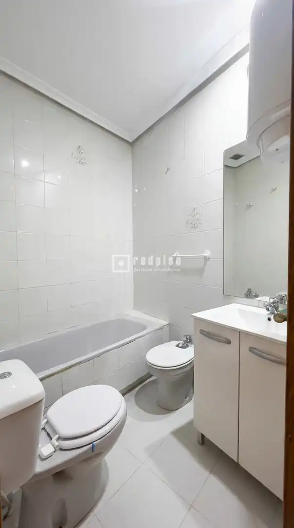 Baño de Piso en venta en Pinto con Terraza