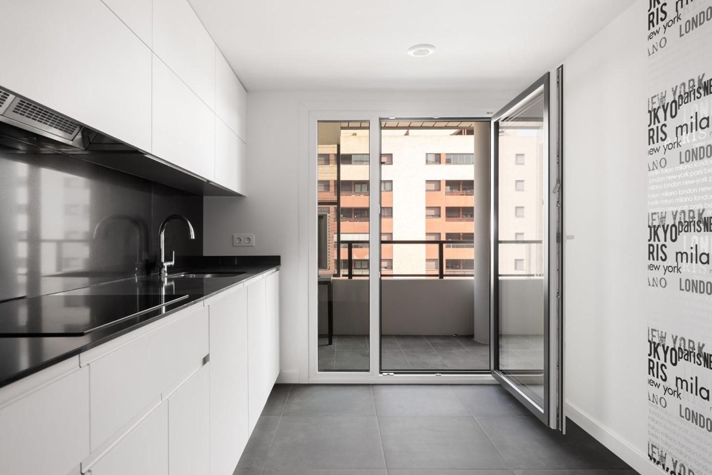 Balcony of Flat to rent in  Zaragoza Capital  with Terrace, Storage room and Community pool