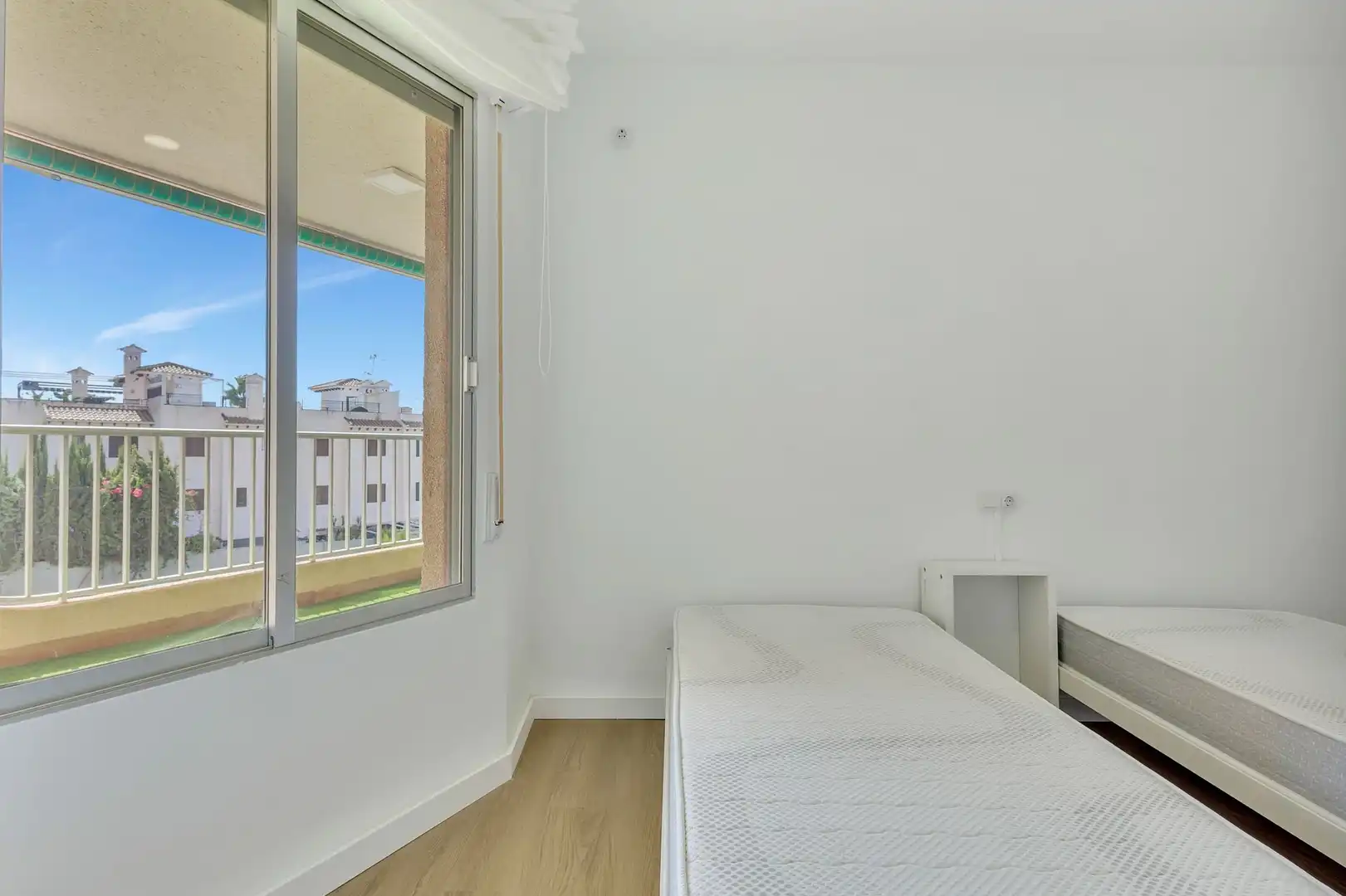 Apartamento con piscina en venta en La Zenia, imagen 16