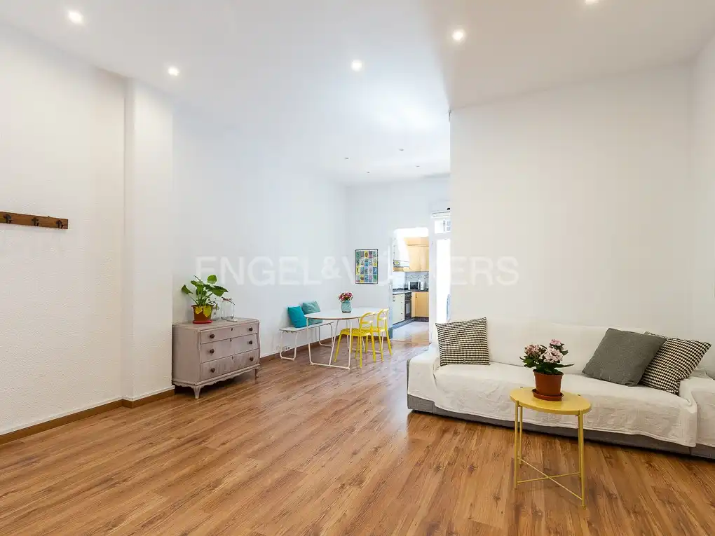 Wohnzimmer von Wohnung zur Miete in Valencia mit Klimaanlage, Heizung und Parkett
