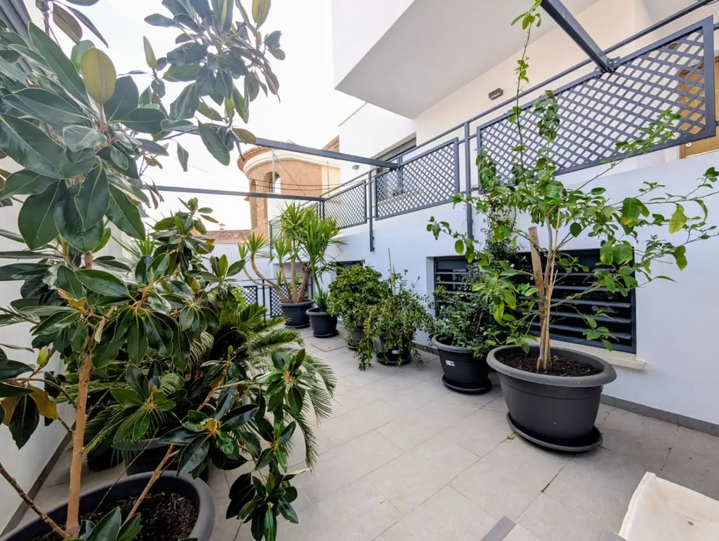 Terrassa de Casa o xalet en venda en Loja amb Aire condicionat, Calefacció i Jardí privat