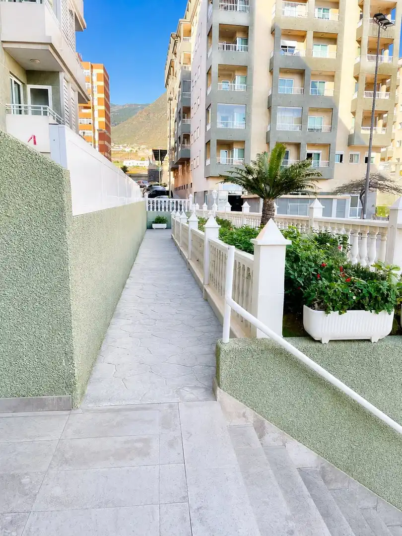 Vista exterior de Piso en venta en Candelaria con Terraza y Amueblado