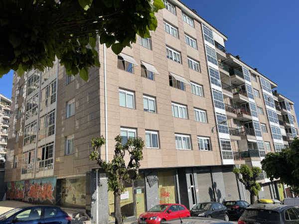 Local comercial en Alquiler en Couto