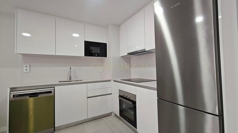 Foto 5 de Apartamento de alquiler en Los Guindos - Parque Mediterráneo - Santa Paula, Málaga Capital