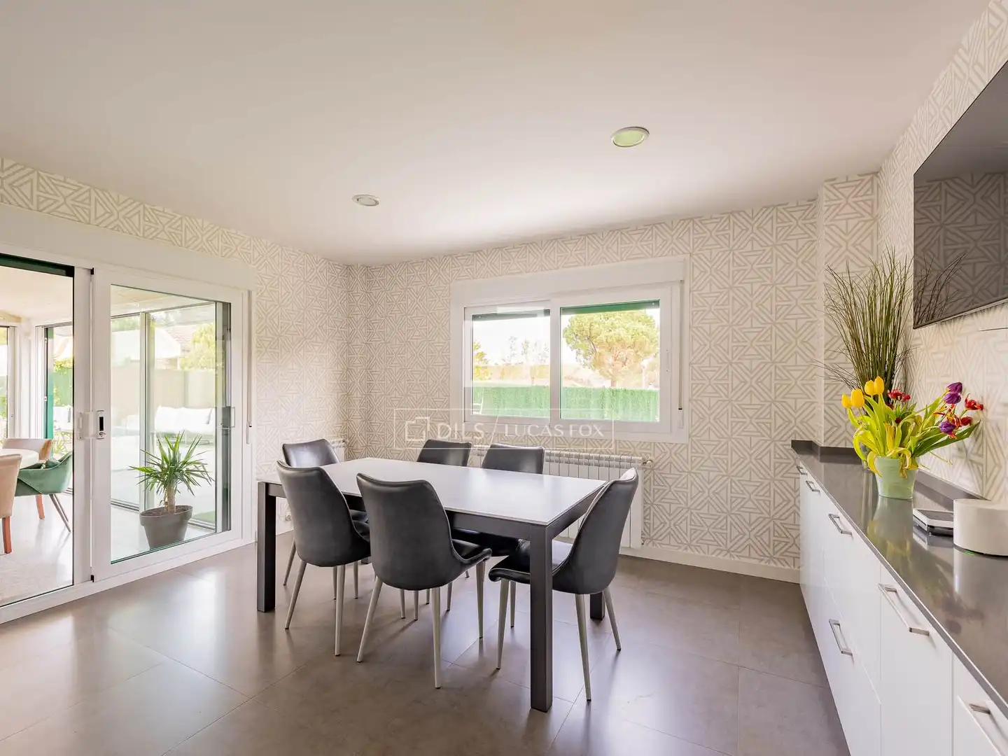 Comedor de Casa o chalet de alquiler en Tres Cantos con Calefacción, Jardín privado y Trastero