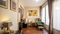 Living room of Flat for sale in  Madrid Capital  with Air Conditioner, Heating and Storage room