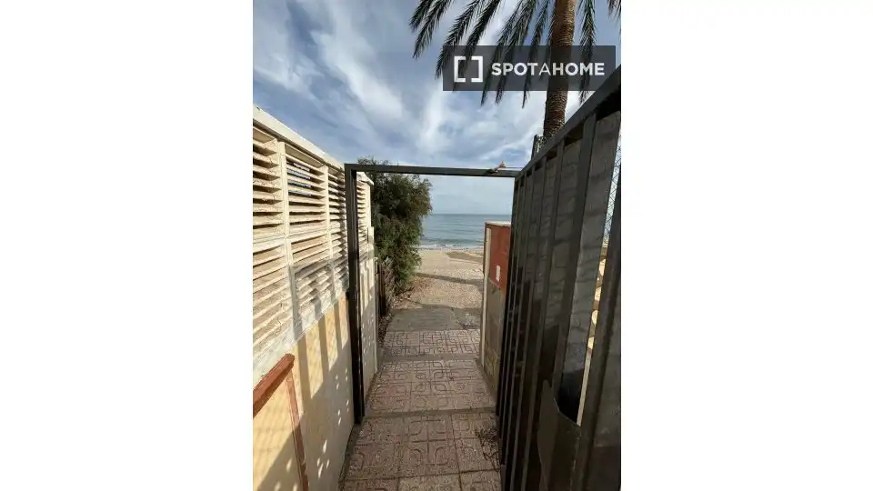 Habitación en Aguadulce Sur