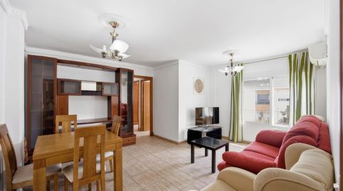Foto 3 de Piso en venta en Calle Carmen de Burgos , Núcleo urbano, Chiclana de la Frontera