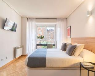 Bedroom of Flat to share in  Madrid Capital  with Air Conditioner, Heating and Terrace