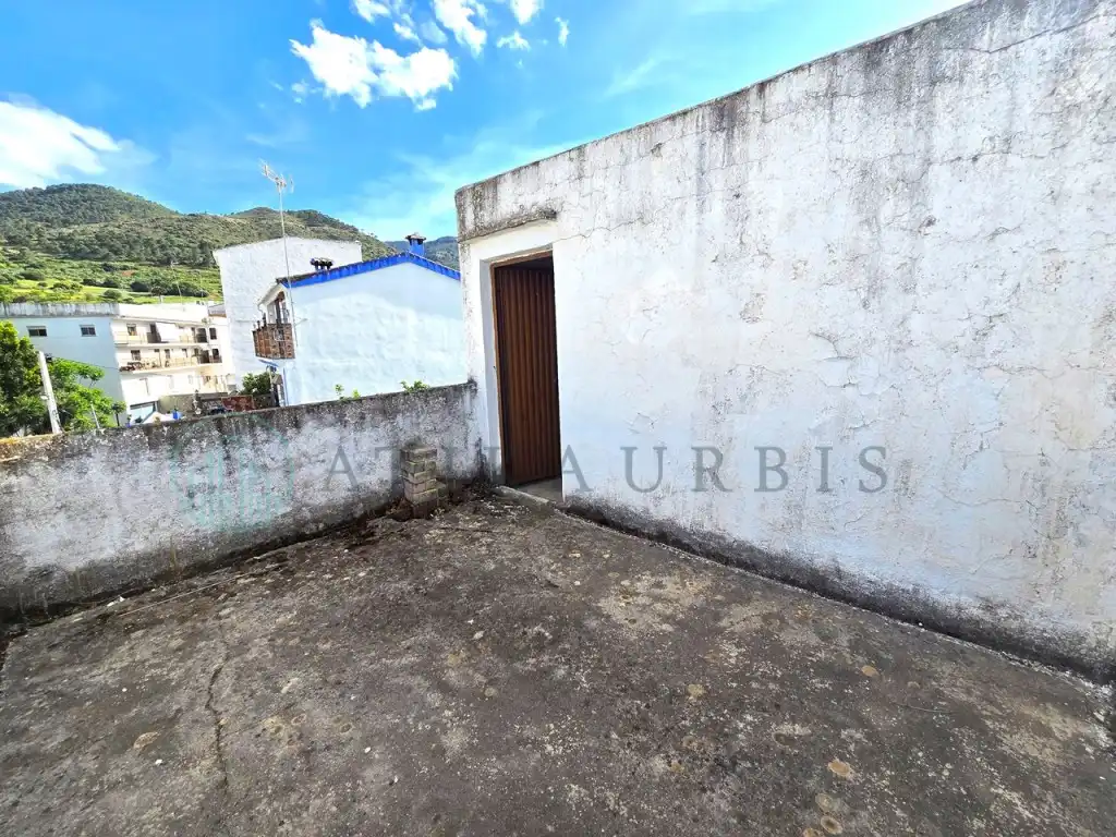Exterior view of Houses for sale in Tolox