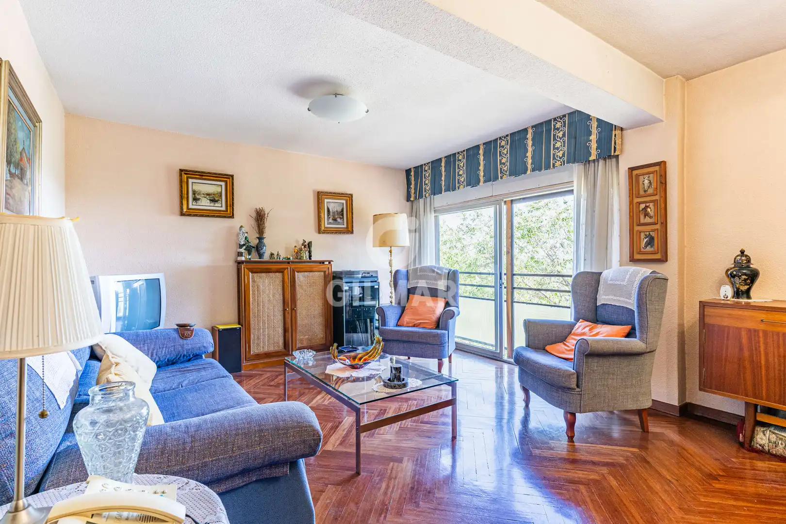 Living room of Flat for sale in Madrid  with Heating