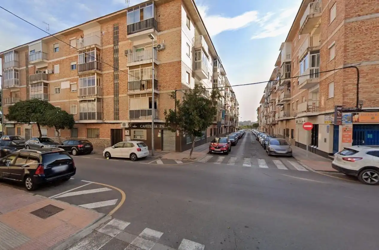 Außenansicht von Wohnung zum Verkauf in Cartagena mit Privatgarten