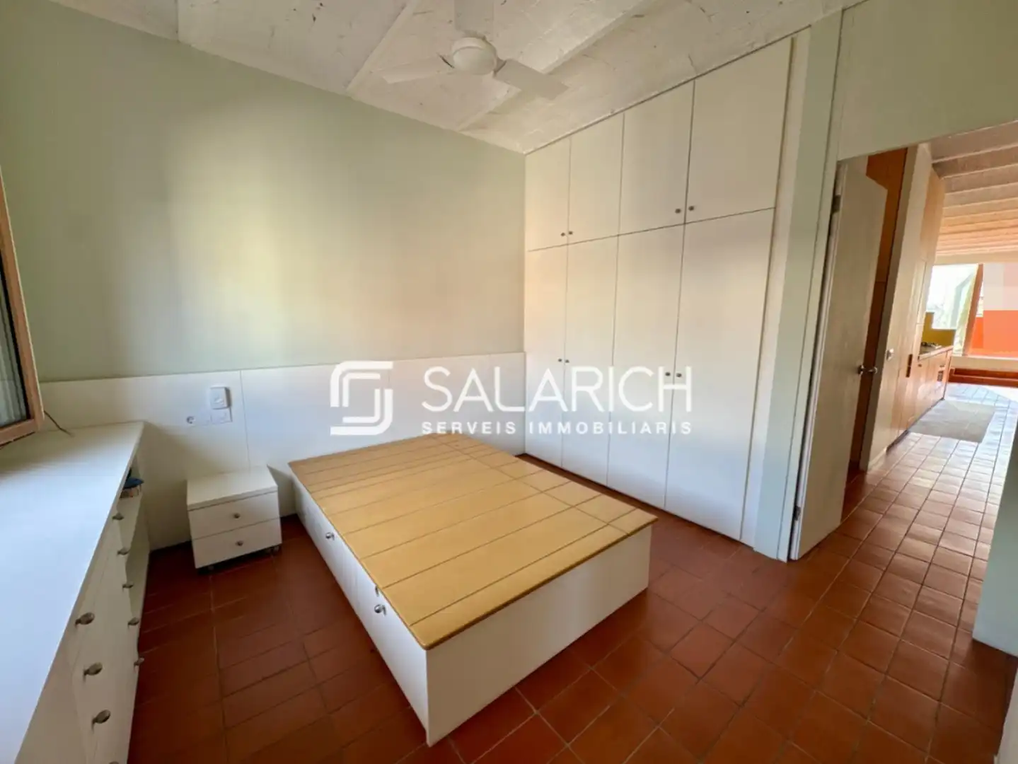 Habitación de Ático en venta en Barcelona con Aire acondicionado, Calefacción y Terraza