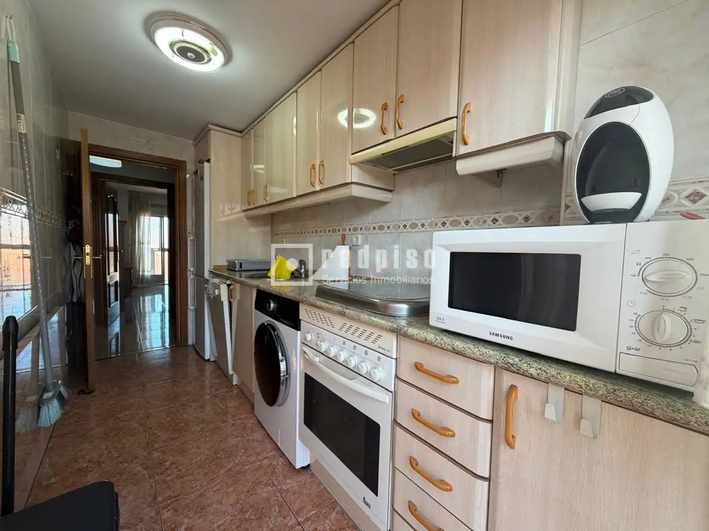 Cuina de Pis en venda en Madrid amb Aire condicionat, Calefacció i Terrassa