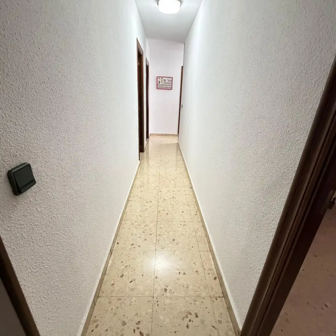 Wohnung zum Verkauf in Calle ESCOLES DE LES, Centro Urbano