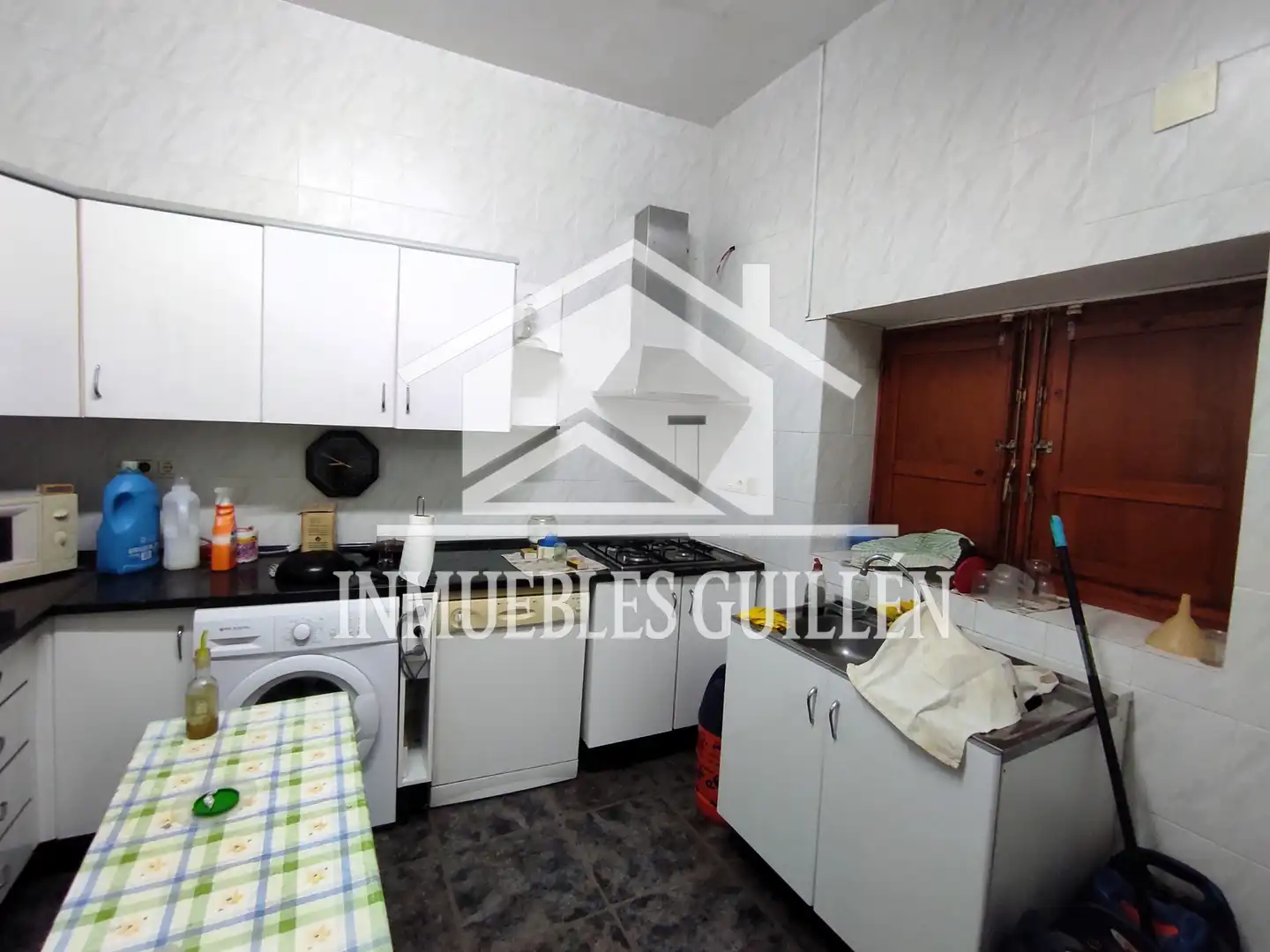 Cuina de Casa o xalet en venda en Berja amb Aire condicionat, Jardí privat i Terrassa