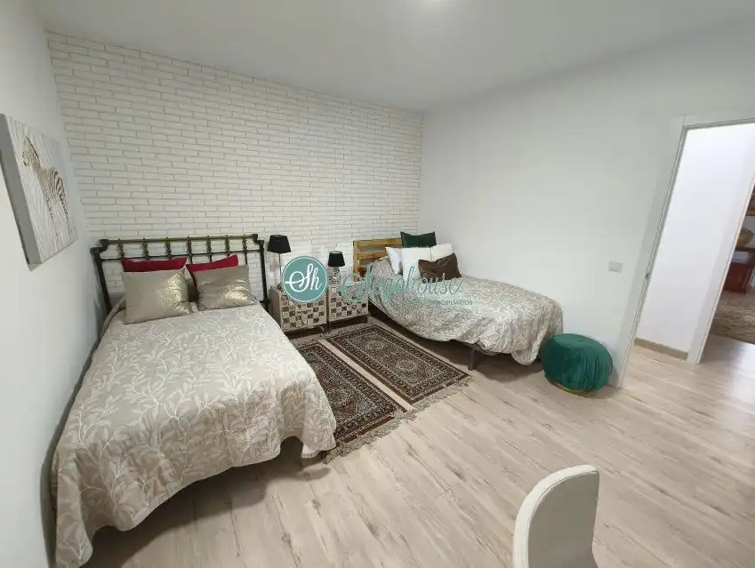 Bedroom of Houses for sale in Segovia  with Heating
