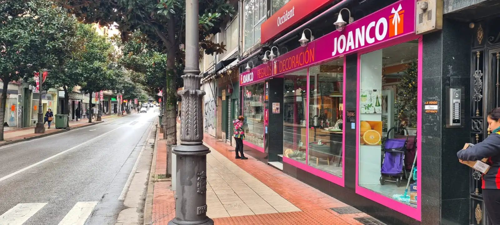 Exterior view of Commercial properties for sale in Ponferrada