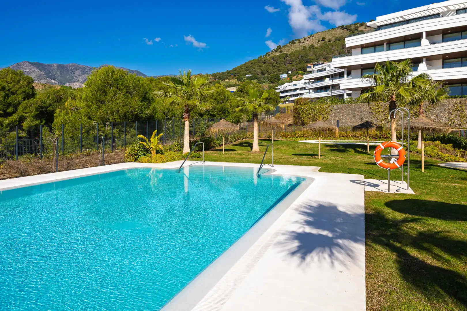 Apartament amb piscina en venda a El Higuerón, imagen 15
