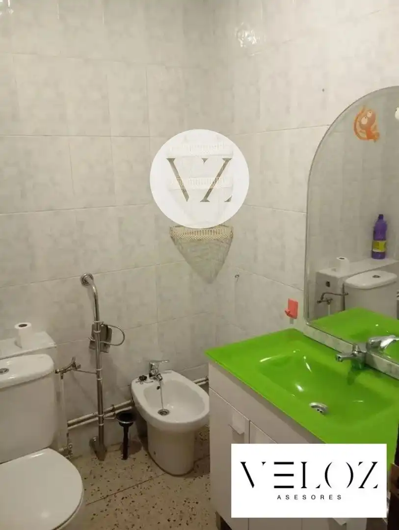 Badezimmer von Wohnung zur Miete in Salamanca mit Heizung, Terrasse und Möbliert