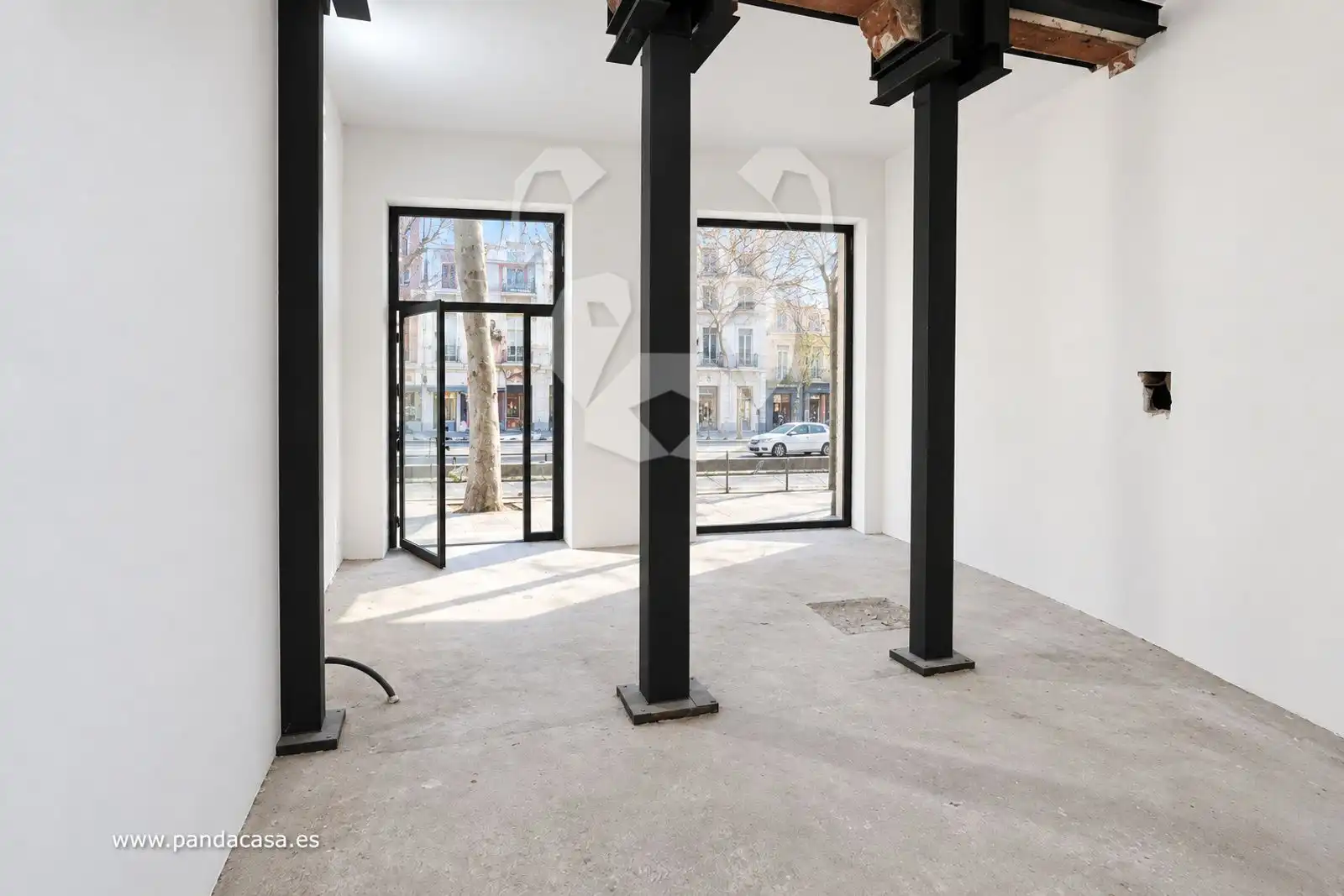Gewerbefläche zum Verkauf in Ciudad de Barcelona, imagen 2