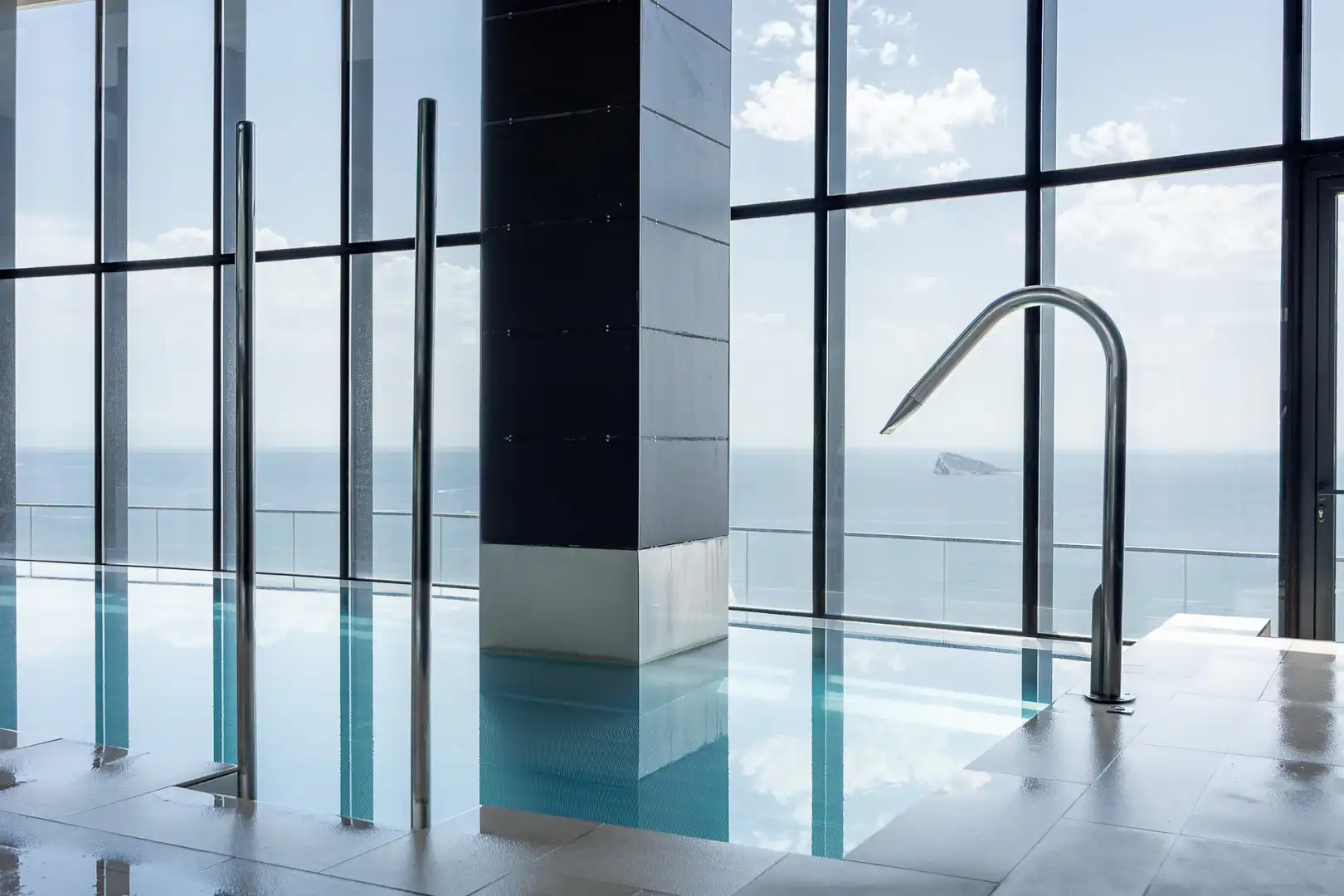 Piscina de Apartamento en venta en Benidorm con Trastero, Piscina y Amueblado