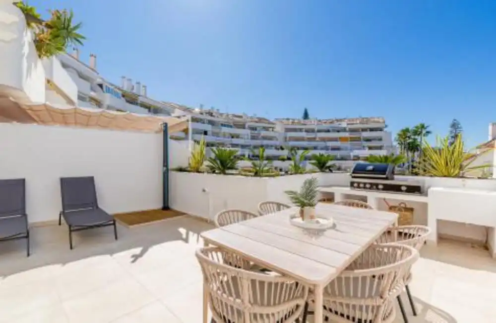 Apartament amb piscina en venda a Nueva Andalucía, imagen 16