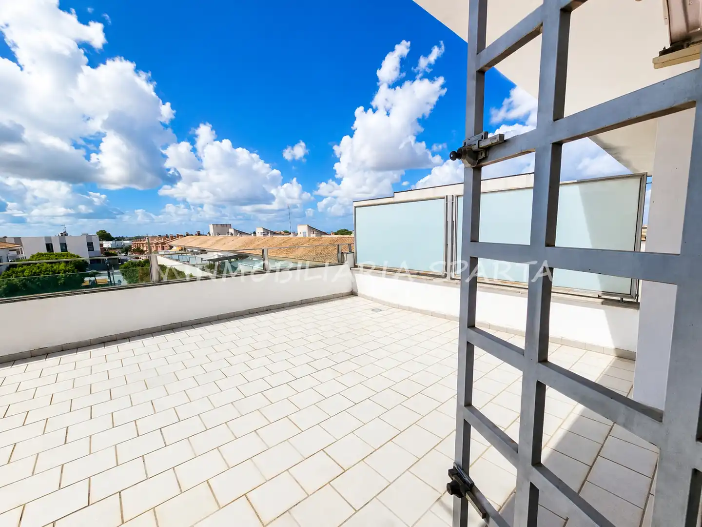 Attic for rent in Avenida Presidente Adolfo Suarez, 2, Sanlúcar la Mayor