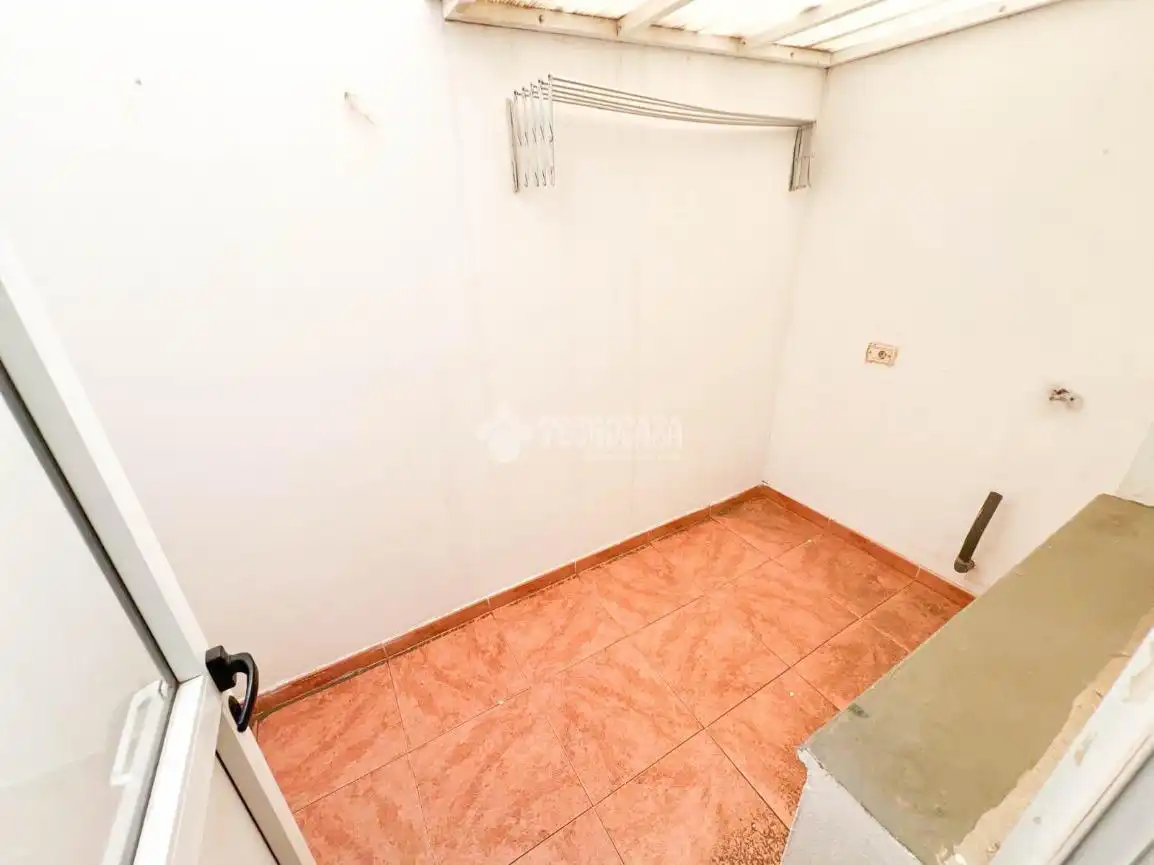 Casa aparellada en venda a Cruce de Arinaga, imagen 6