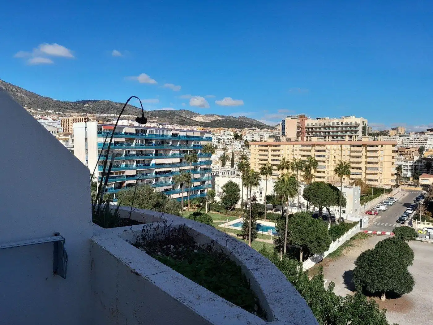 Vista exterior de Ático en venta en Benalmádena con Aire acondicionado, Calefacción y Terraza