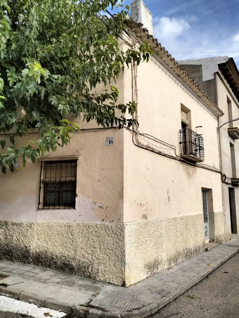 House with terrace for sale in Calle Don José Martínez Calero 2, imagen 3