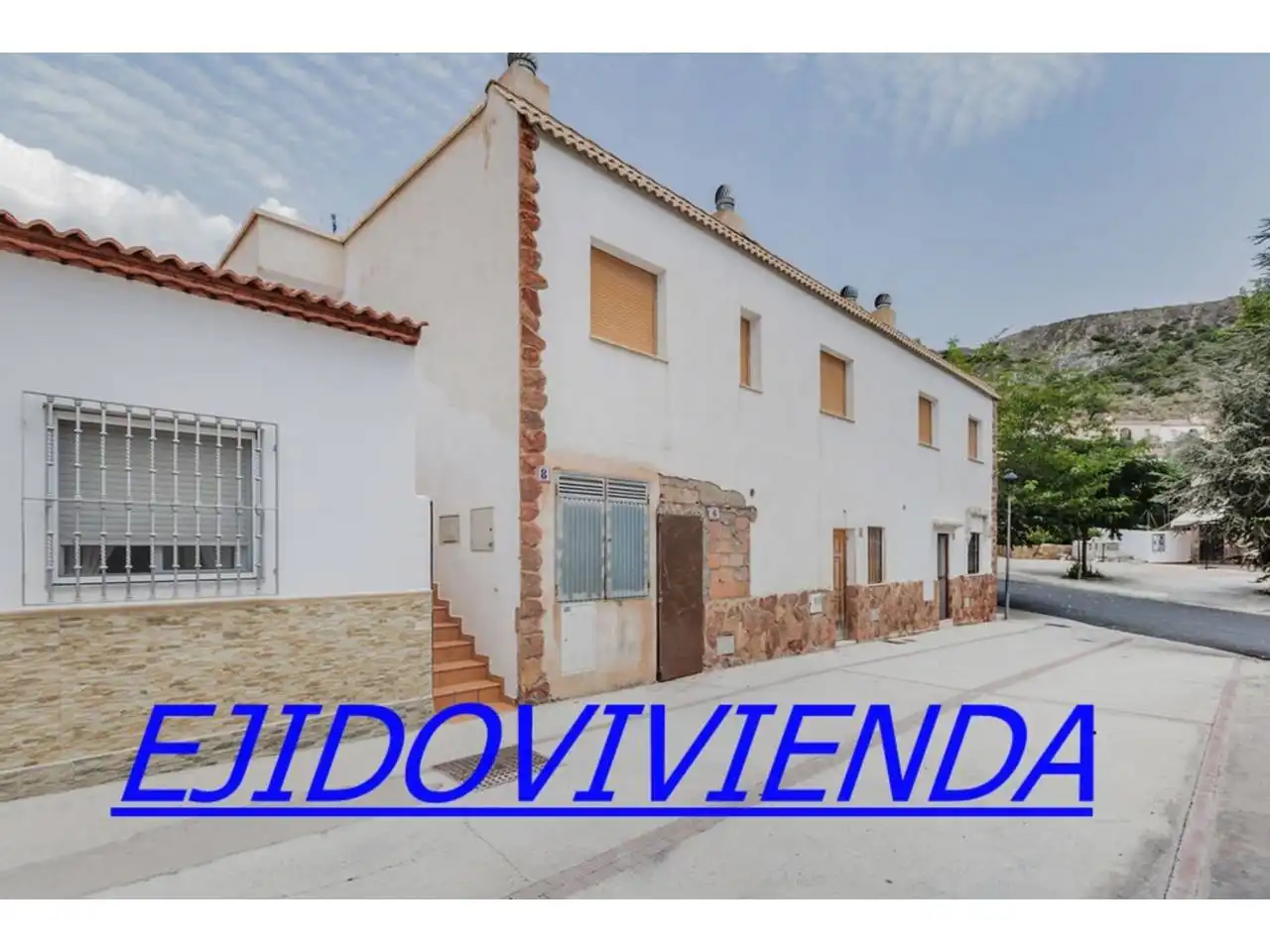 Vista exterior de Piso en venta en Paterna del Río