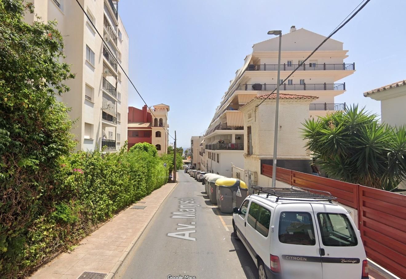 Vista exterior de Apartament en venda en Benalmádena amb Jardí privat, Terrassa i Traster