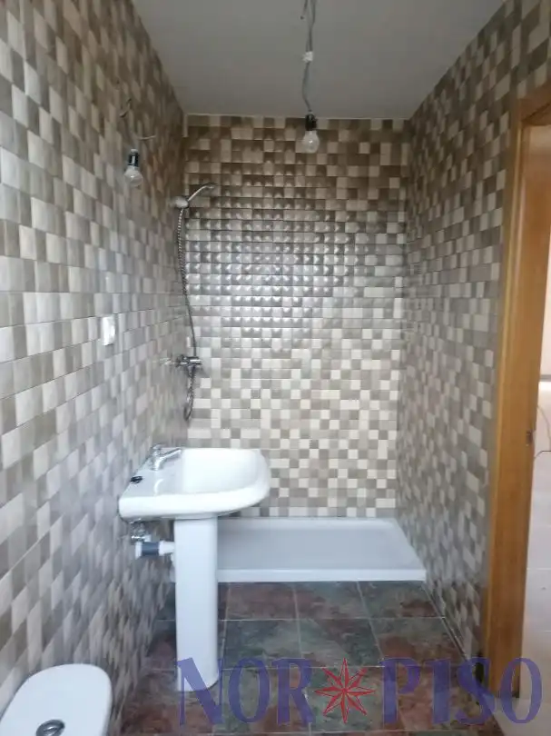 Local comercial en venda a Ibaiondo, imagen 8