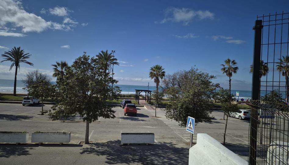 Photo 1 of Apartment for sale in La Barrosa, Cádiz