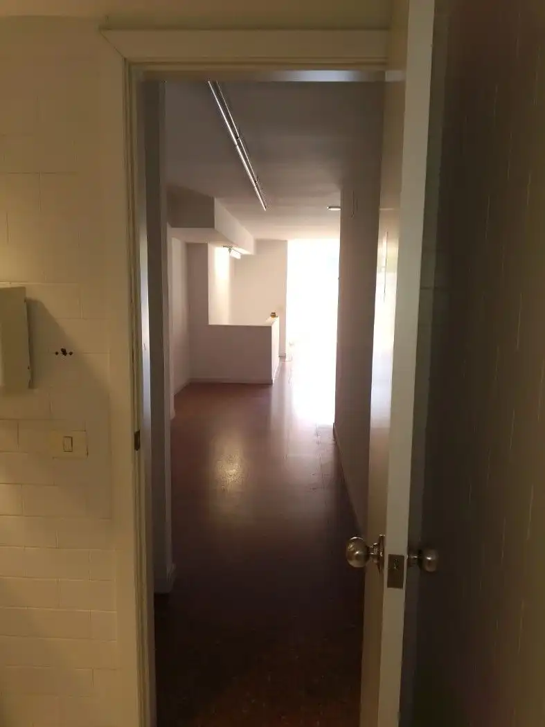 Büro zur Miete in Badalona mit Klimaanlage