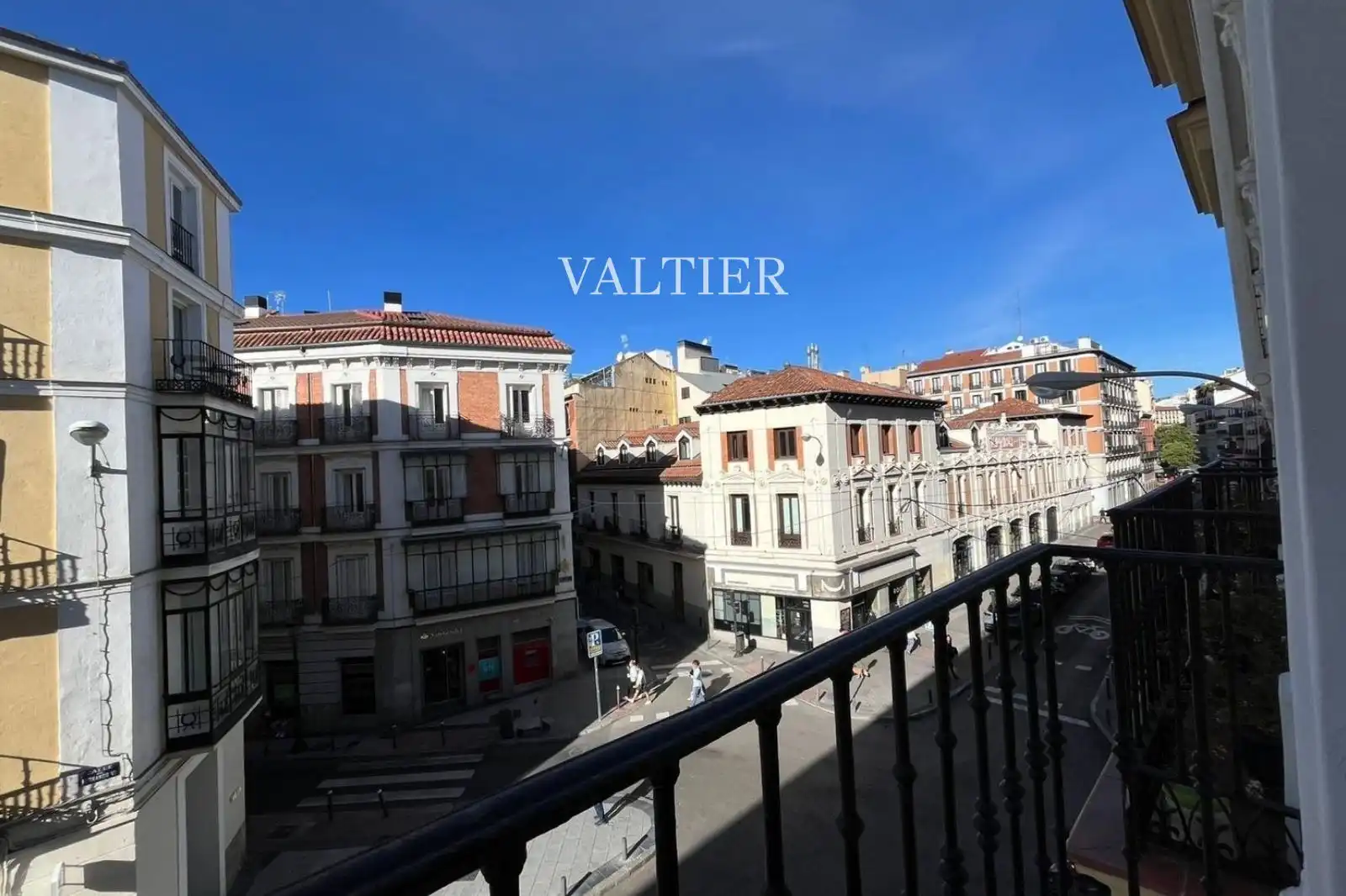 Exterior view of Attic for rent in Madrid  with Air Conditioner, Terrace and Furnished