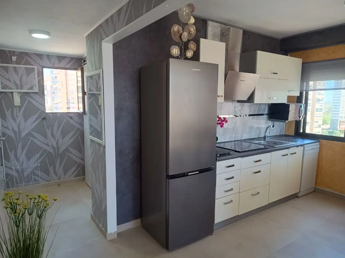 Kitchen of Flat for rent in Juzgados - Plaza de Toros