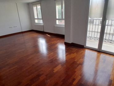 Appartamento con balcone in vendita a Yecla