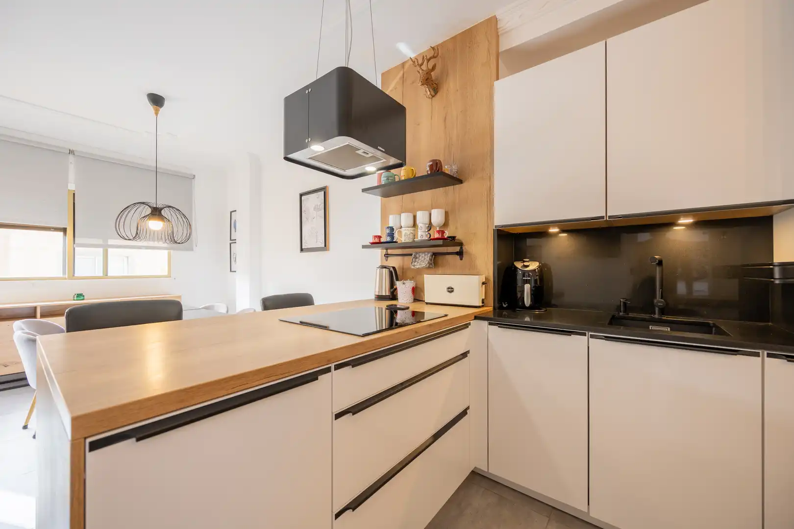 Küche von Wohnung zum Verkauf in Agüimes mit Klimaanlage, Heizung und Abstellraum