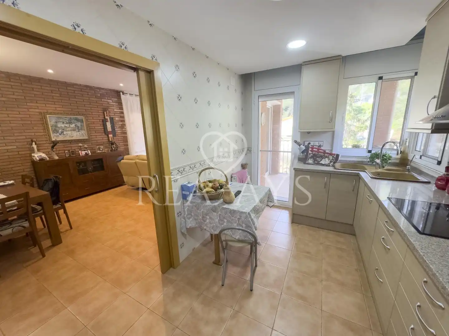Cocina de Casa o chalet en venta en Vallirana con Aire acondicionado, Calefacción y Jardín privado