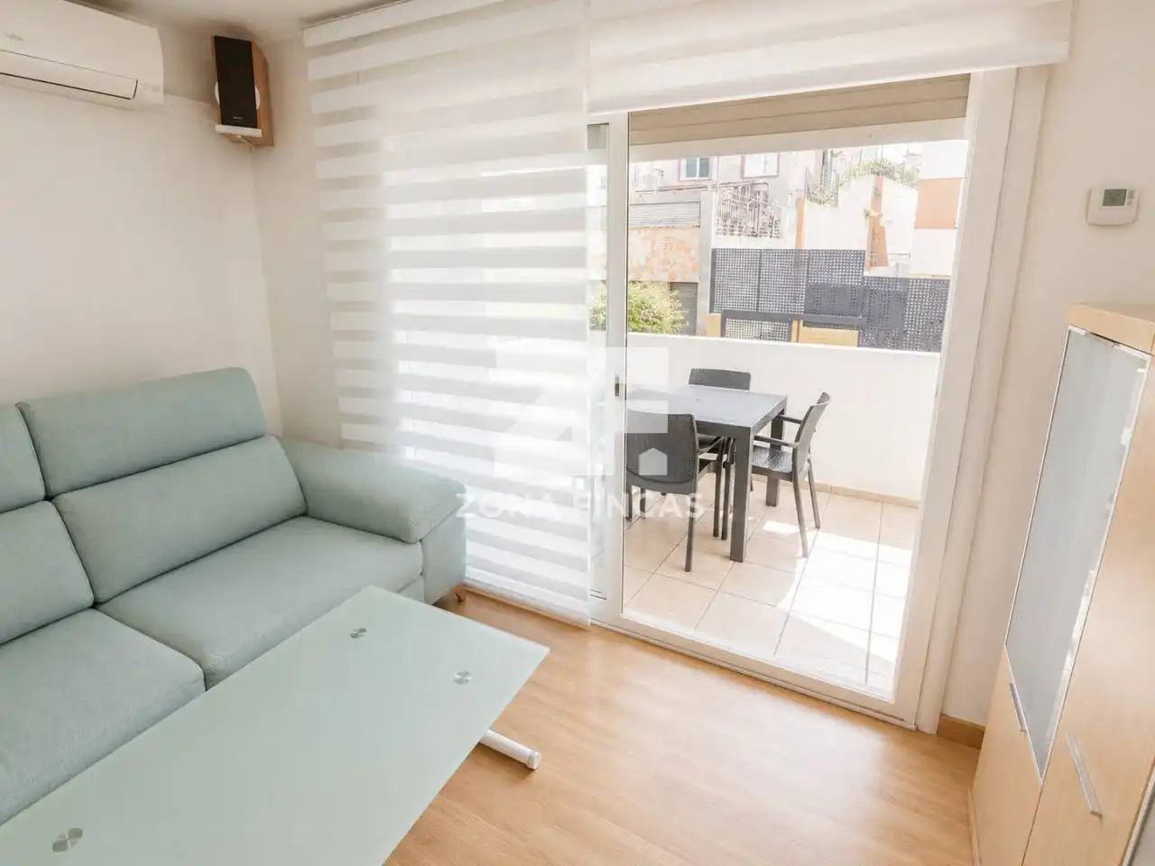 Balcony of Flat for sale in Santa Coloma de Gramenet  with Air Conditioner, Heating and Parquet flooring