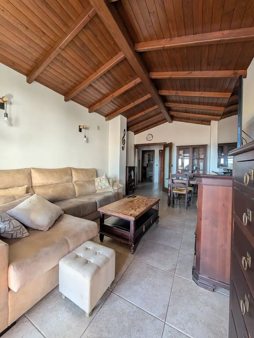 Sala de estar de Planta baja de alquiler en Estepona con Terraza y Se aceptan mascotas