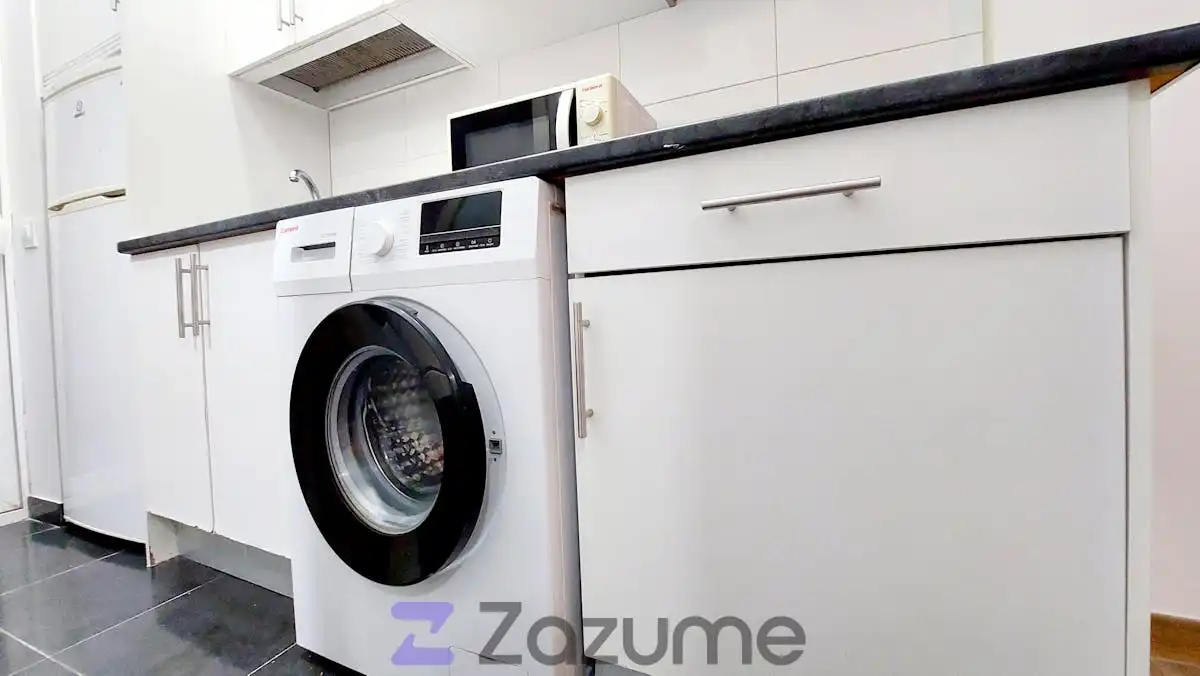 Kitchen of Lofts for rent in Madrid  with Air Conditioner, Oven and Washing machine