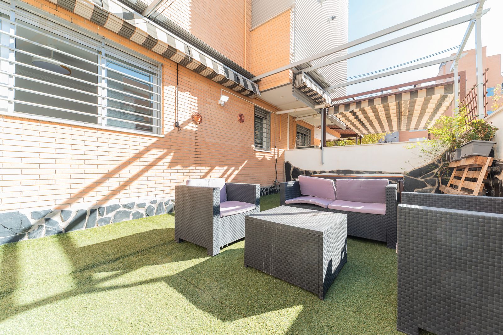 Terrace of Flat for sale in Pinto  with Air Conditioner, Heating and Parquet flooring