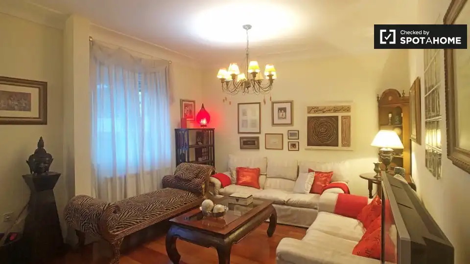Appartamento con terrazza in affitto a Barrio de Salamanca, imagen 15