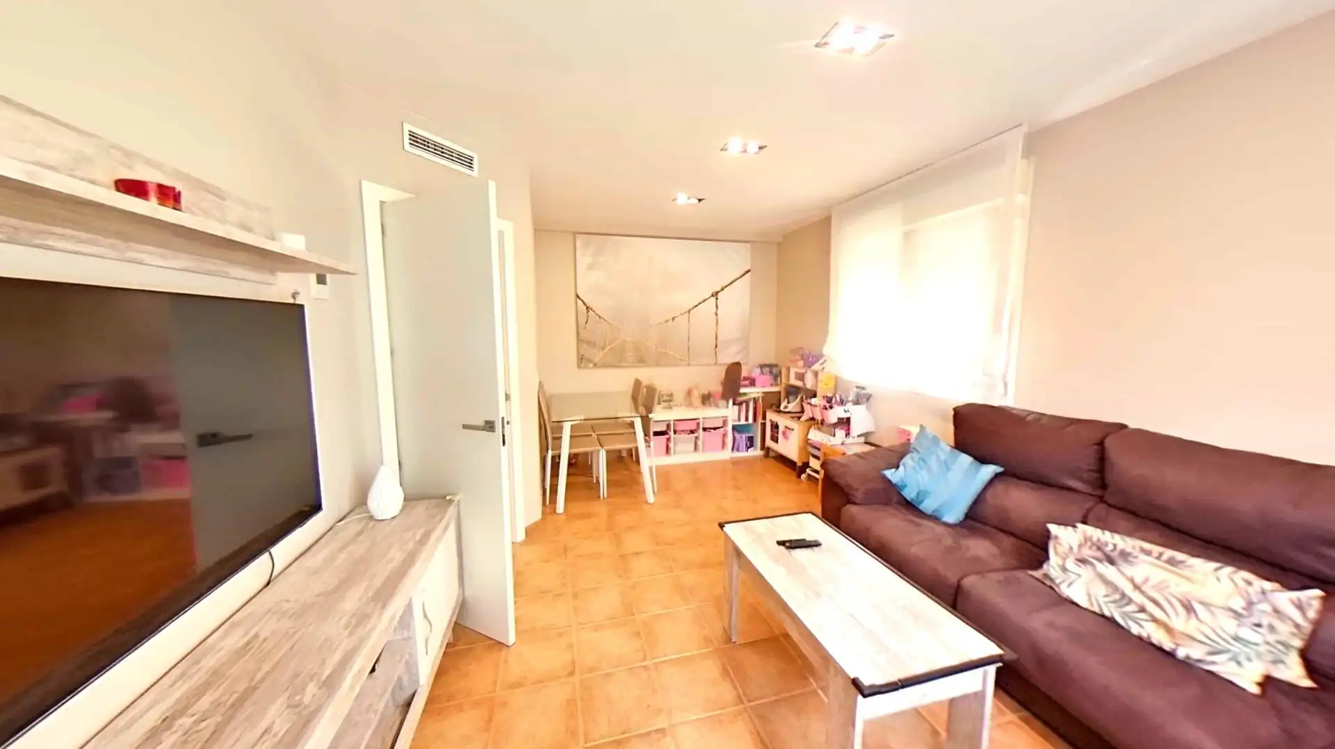 Living room of Flat for sale in Paracuellos de Jarama  with Air Conditioner, Terrace and Balcony