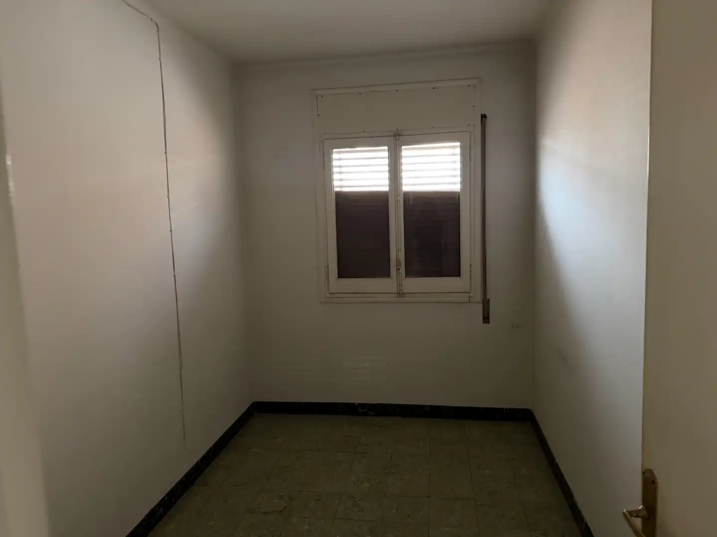 Casa aparellada amb terrassa en venda a Torelló, imagen 35